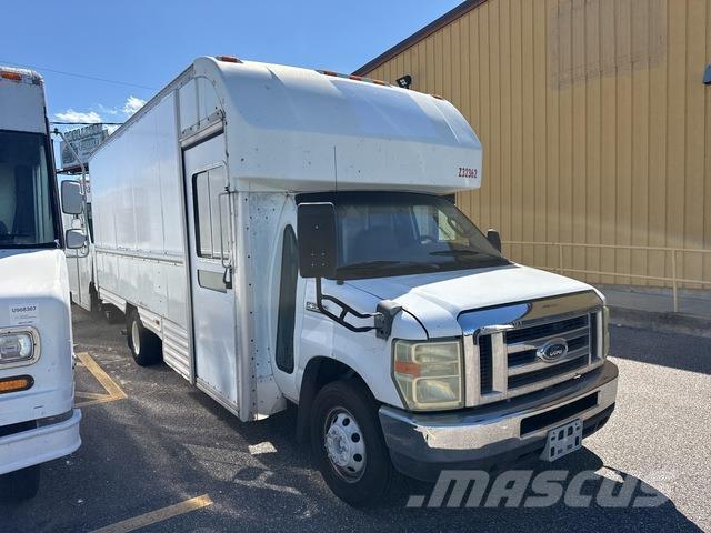 Ford E-350 Gesloten bedrijfswagens