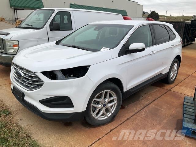 Ford Edge Auto's