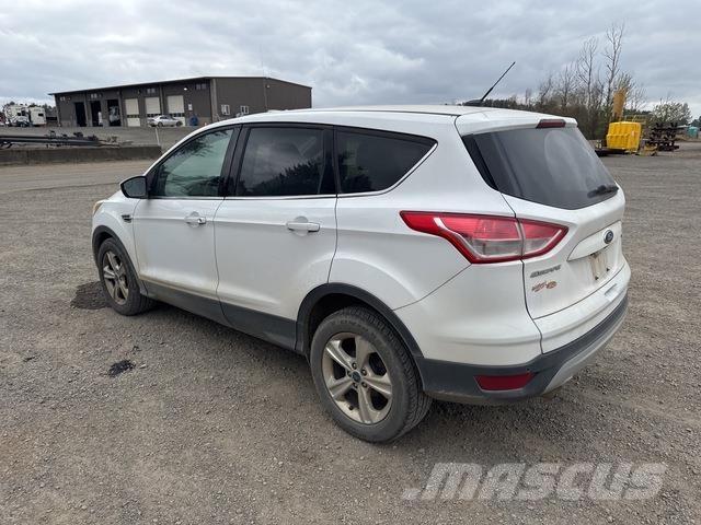 Ford Escape Auto's