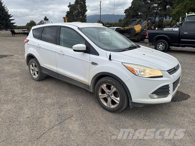Ford Escape Auto's