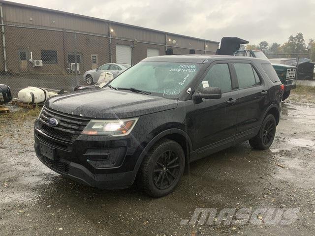 Ford Explorer Auto's