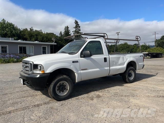 Ford F-250 Bestelwagens met open laadbak
