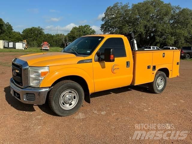 Ford F-250 Bestelwagens met open laadbak