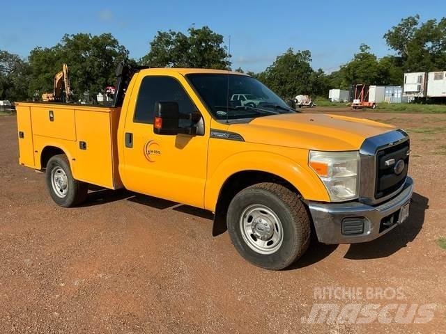 Ford F-250 Bestelwagens met open laadbak