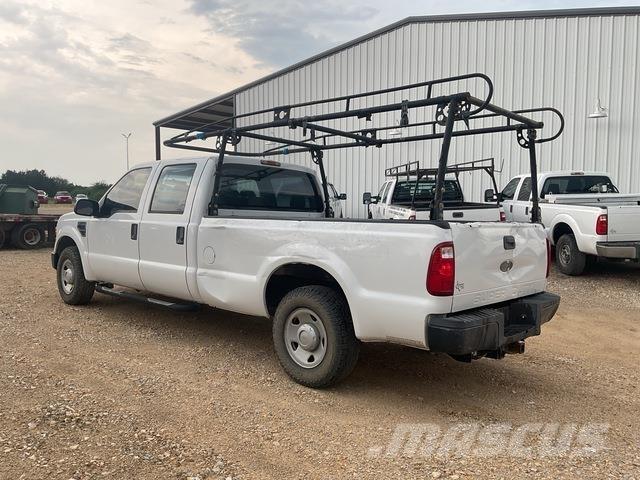 Ford F-250 Bestelwagens met open laadbak
