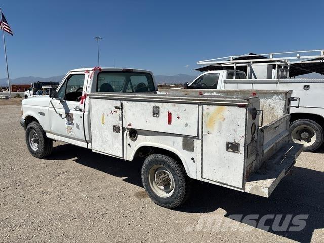 Ford F-250 Bestelwagens met open laadbak