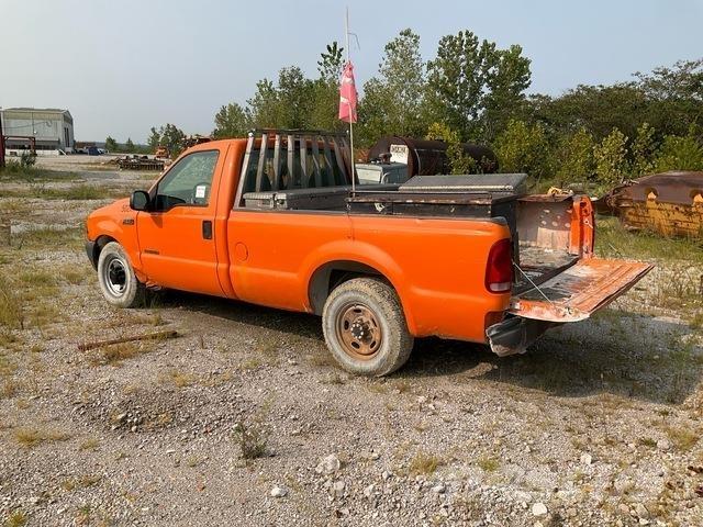Ford F-250 Bestelwagens met open laadbak