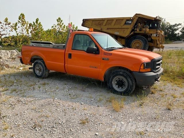 Ford F-250 Bestelwagens met open laadbak