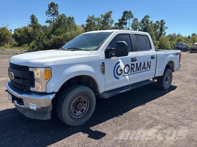Ford F-250 Bestelwagens met open laadbak