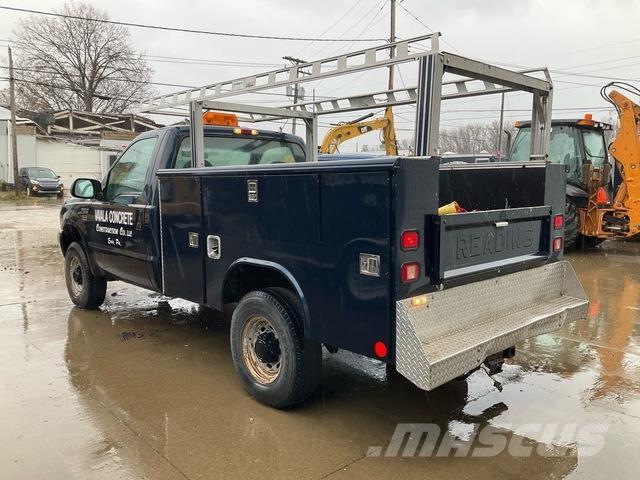 Ford F-250 Bestelwagens met open laadbak