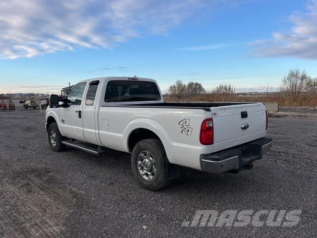 Ford F-250 Bestelwagens met open laadbak