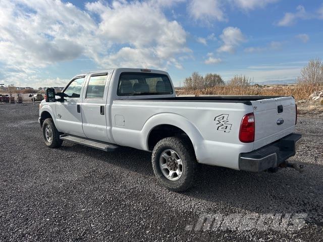 Ford F-250 Bestelwagens met open laadbak