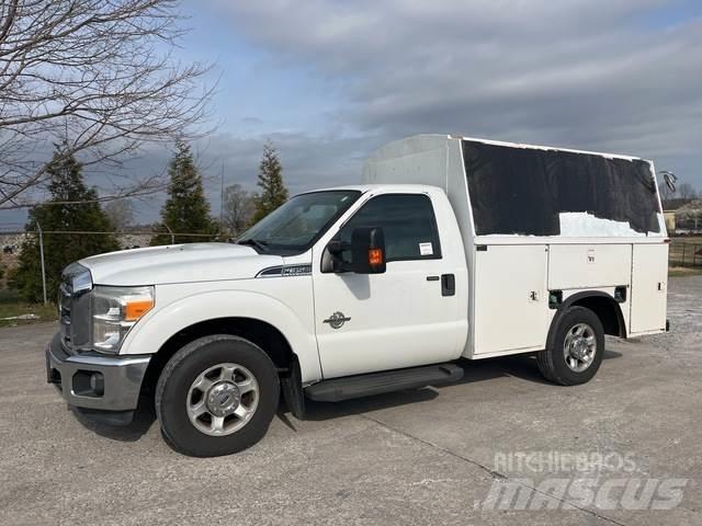 Ford F-350 Bestelwagens met open laadbak