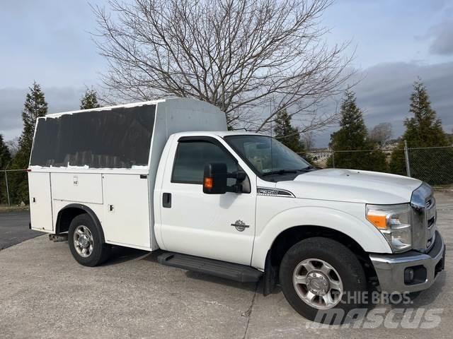 Ford F-350 Bestelwagens met open laadbak