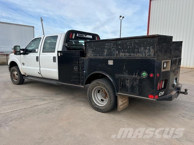 Ford F-350 Bestelwagens met open laadbak