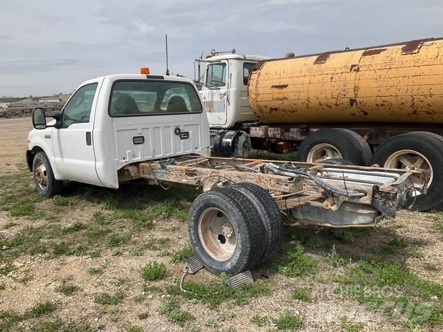 Ford F-350 Cabine en interieur