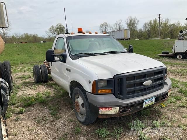 Ford F-350 Cabine en interieur