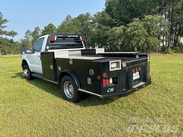 Ford F-350 Bestelwagens met open laadbak