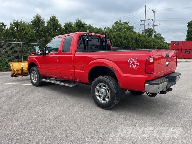 Ford F-350 Bestelwagens met open laadbak