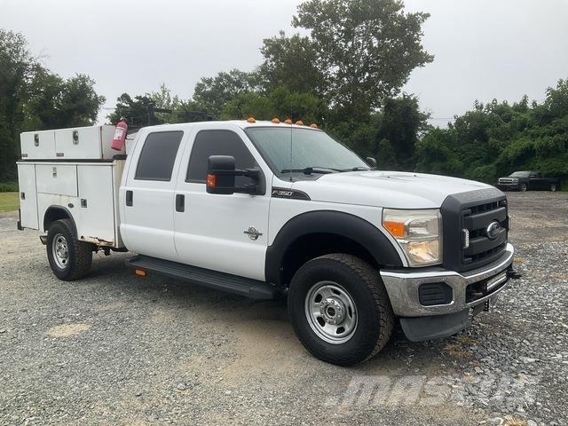 Ford F-350 Bestelwagens met open laadbak