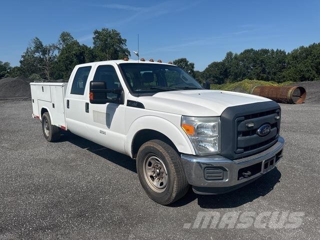 Ford F-350 Bestelwagens met open laadbak