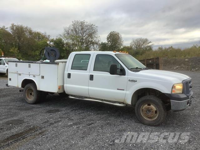 Ford F-350 Bestelwagens met open laadbak