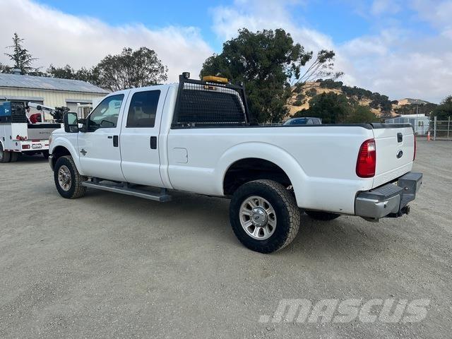 Ford F-350 Bestelwagens met open laadbak