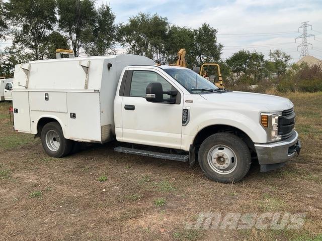 Ford F-350 Bestelwagens met open laadbak