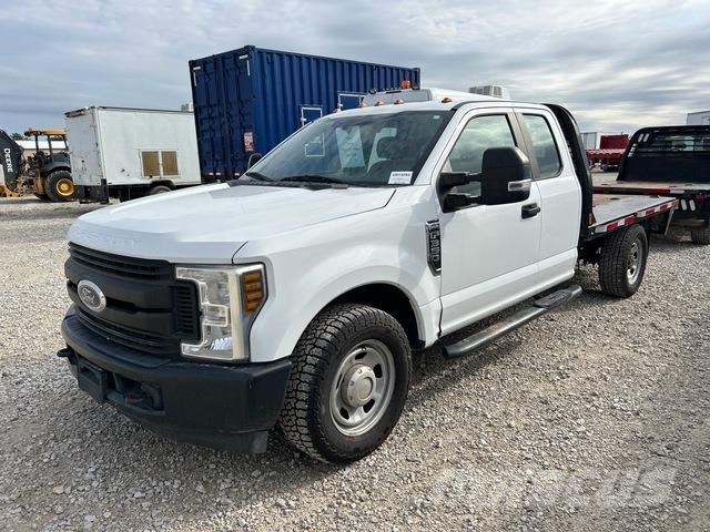Ford F-350 Platte bakwagens