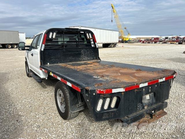 Ford F-350 Platte bakwagens