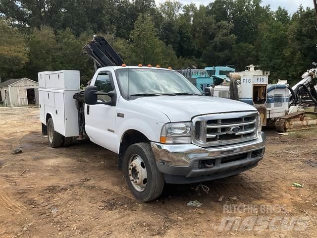 Ford F-450 Bestelwagens met open laadbak