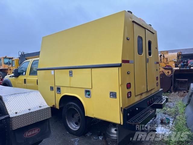 Ford F-450 Bestelwagens met open laadbak