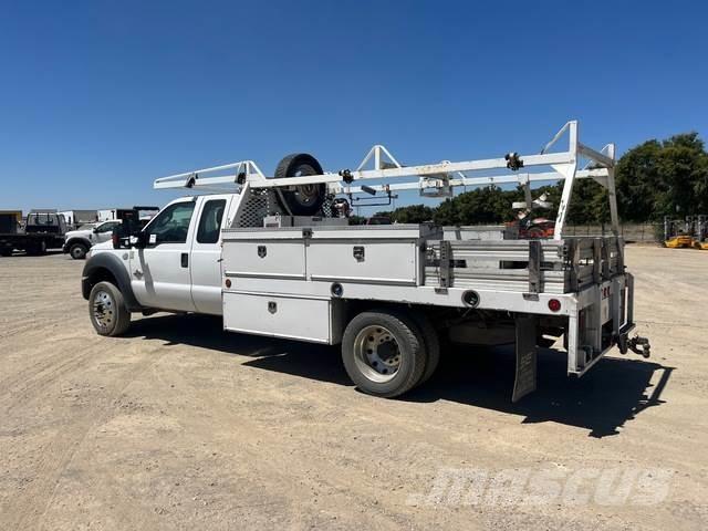 Ford F-450 Platte bakwagens