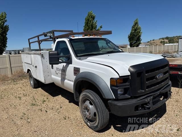 Ford F-450 Bestelwagens met open laadbak