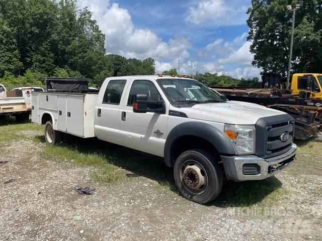 Ford F-450 Bestelwagens met open laadbak