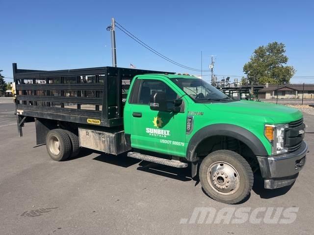 Ford F-450 Platte bakwagens