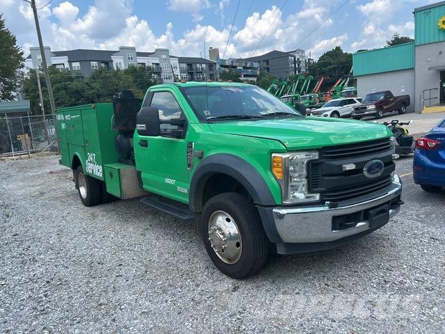 Ford F-450 Bestelwagens met open laadbak