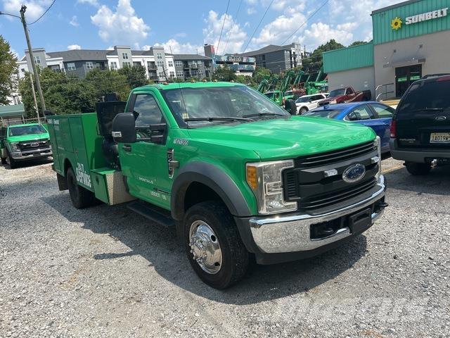 Ford F-450 Bestelwagens met open laadbak