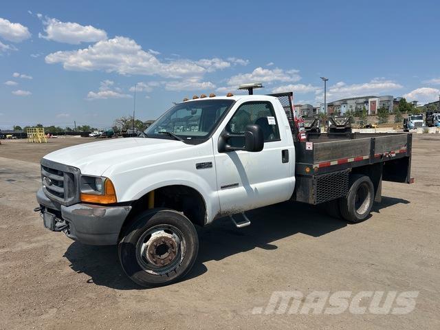 Ford F-450 Platte bakwagens