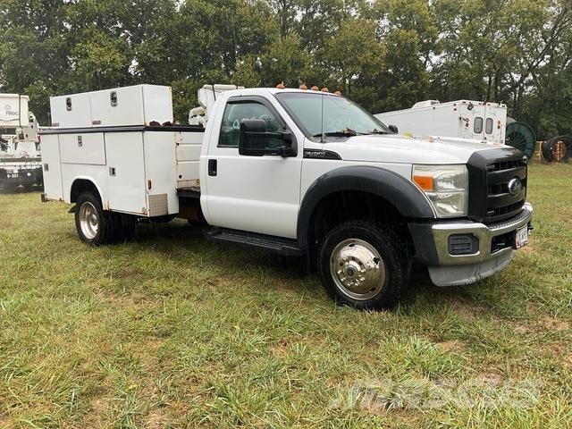 Ford F-450 Bestelwagens met open laadbak