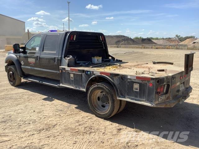 Ford F-450 Platte bakwagens