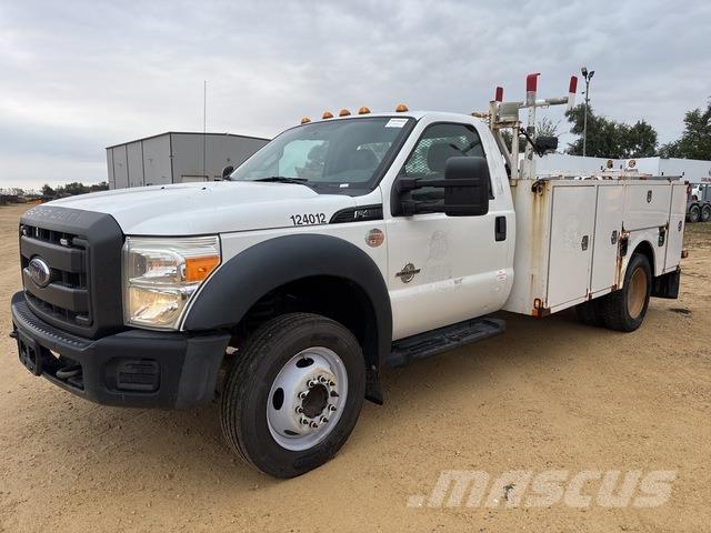Ford F-450 Bestelwagens met open laadbak