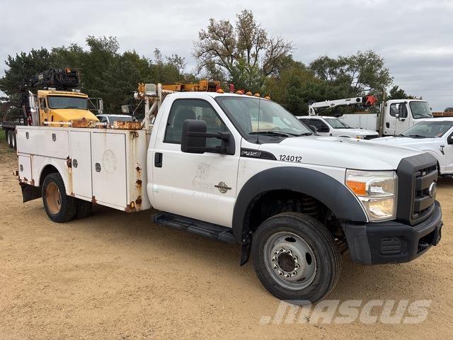 Ford F-450 Bestelwagens met open laadbak