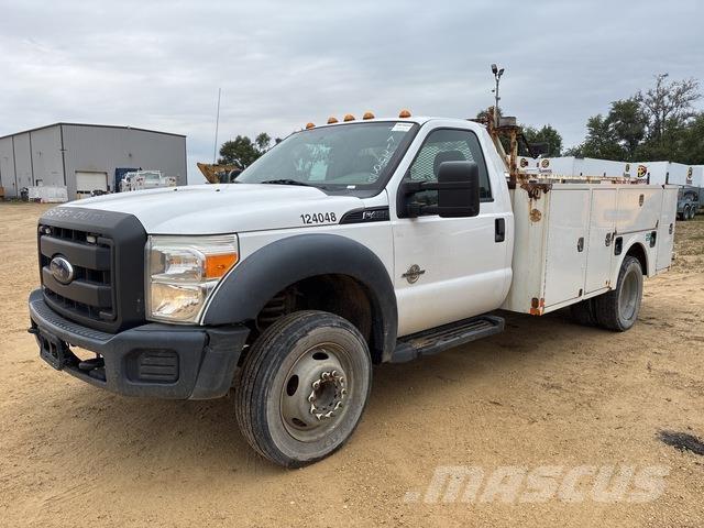 Ford F-450 Bestelwagens met open laadbak