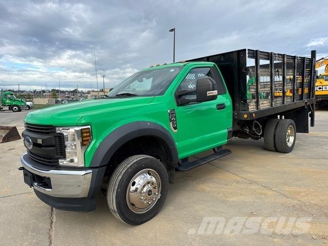 Ford F-450 Platte bakwagens