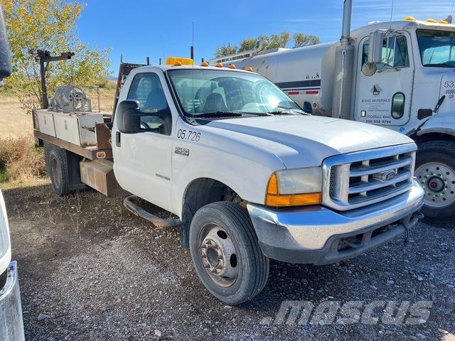 Ford F-450 Platte bakwagens