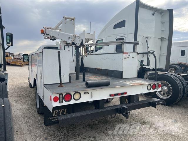 Ford F-450 Auto hoogwerkers