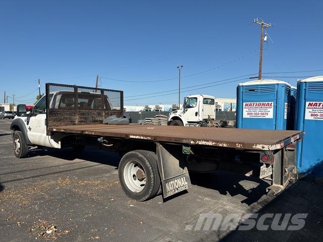 Ford F-450 Platte bakwagens