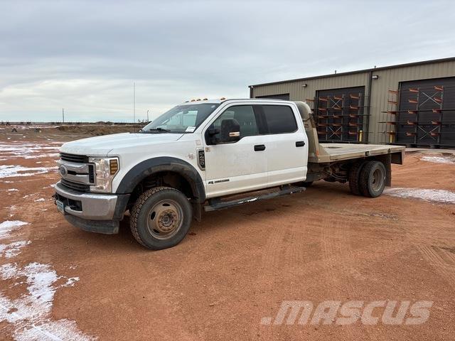 Ford F-450 Platte bakwagens