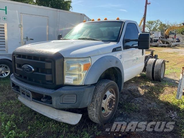 Ford F-450 XL Cabine en interieur